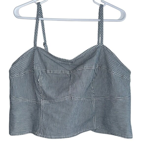 Universal Thread | Tops | Universal Thread Womens Crop Top Blue Striped ...
